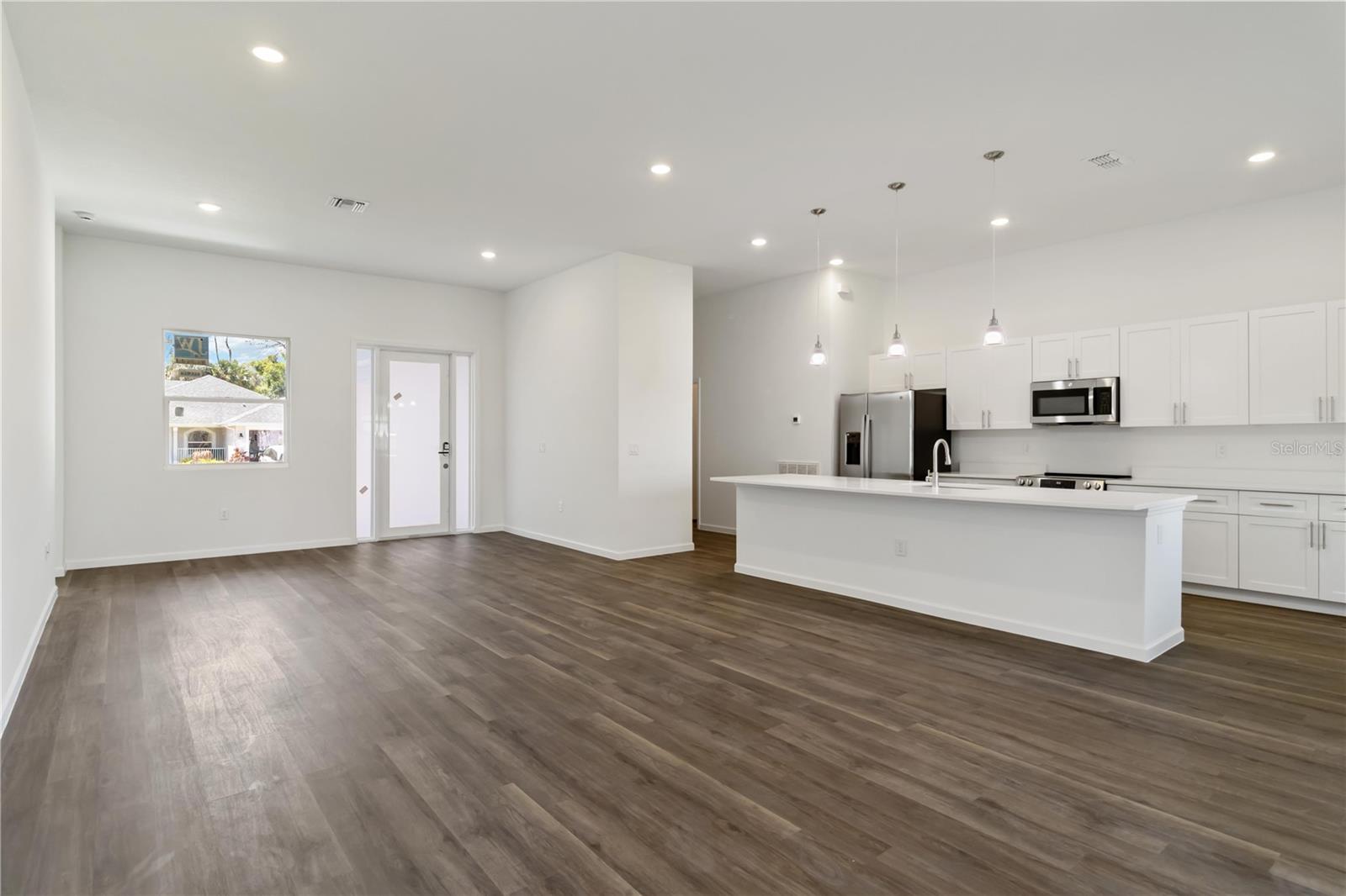 Image 8 of 30 For 4344 Jaslo Avenue