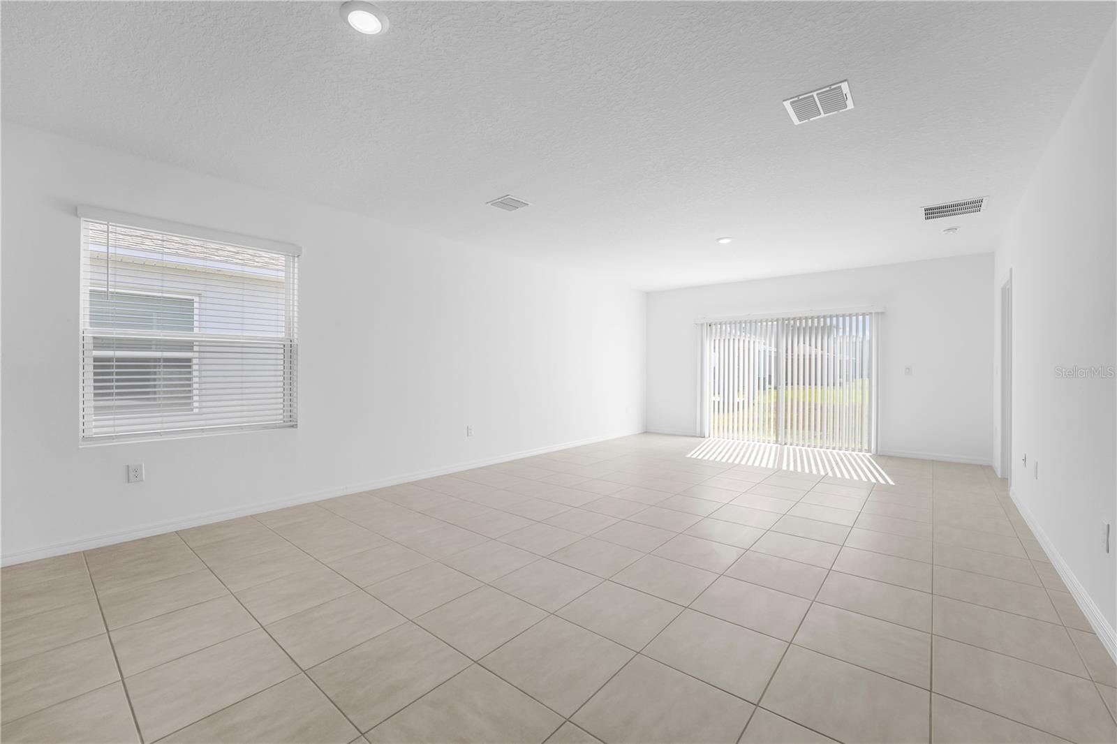 Image 12 of 37 For 4560 Ranunculus Street