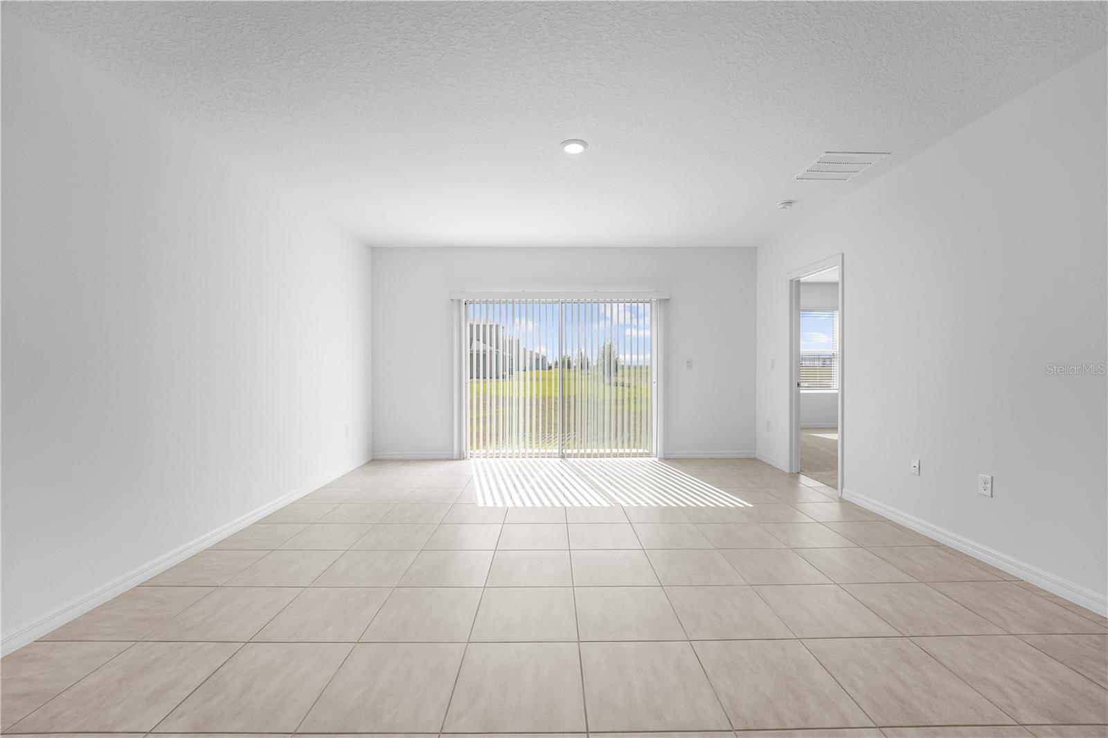 Image 13 of 37 For 4560 Ranunculus Street