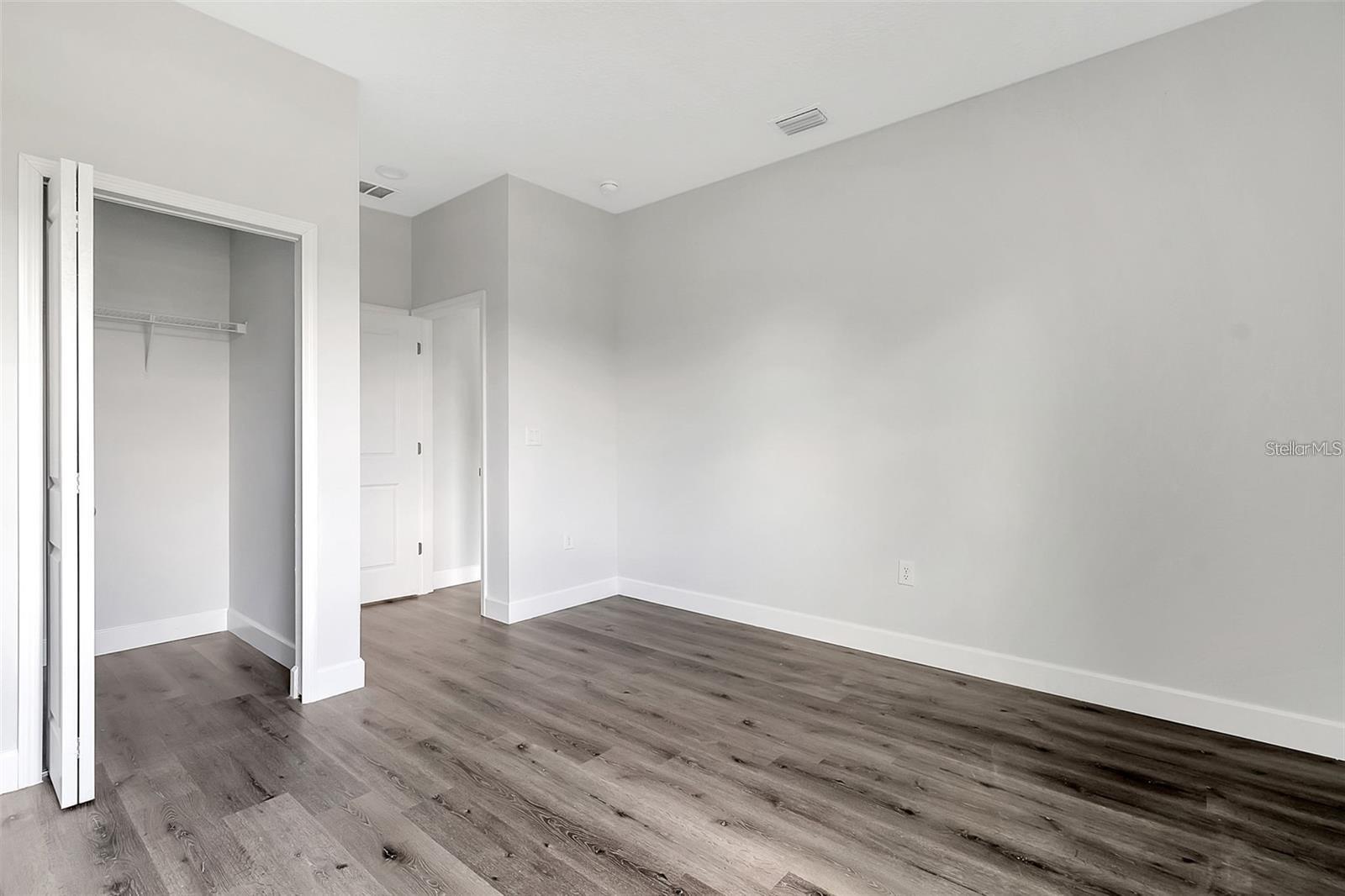 Image 12 of 15 For 10385 Port Everglades Street 10385