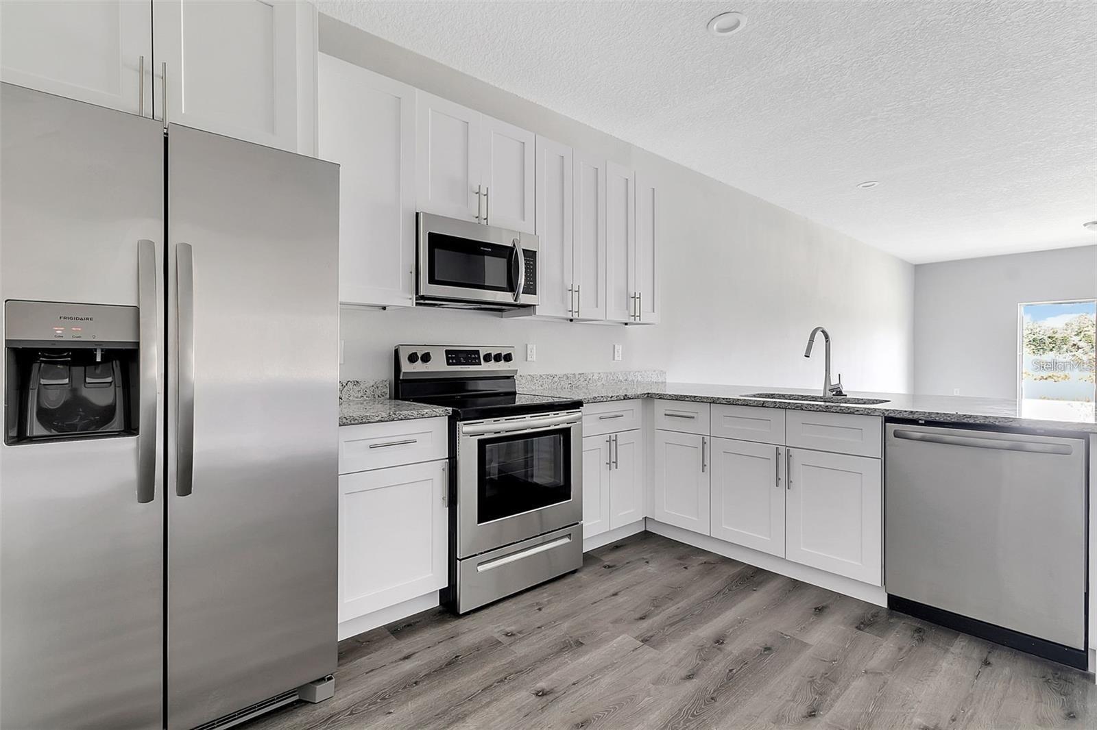 Image 2 of 15 For 10385 Port Everglades Street 10385