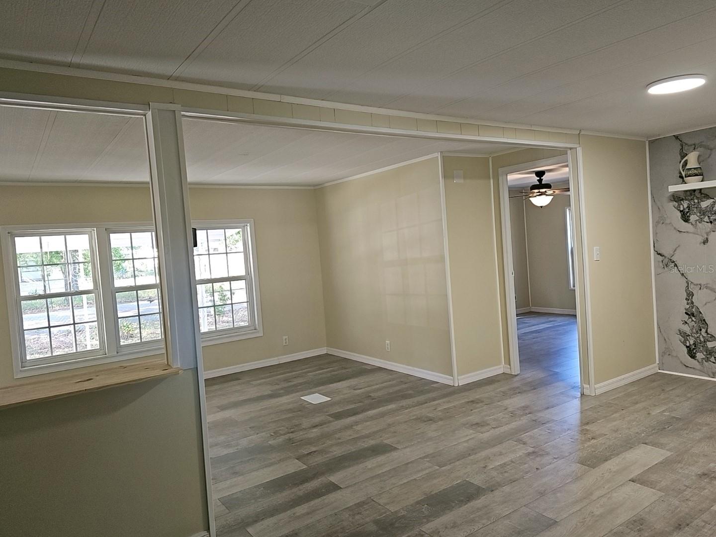 Image 6 of 39 For 636 4th Street