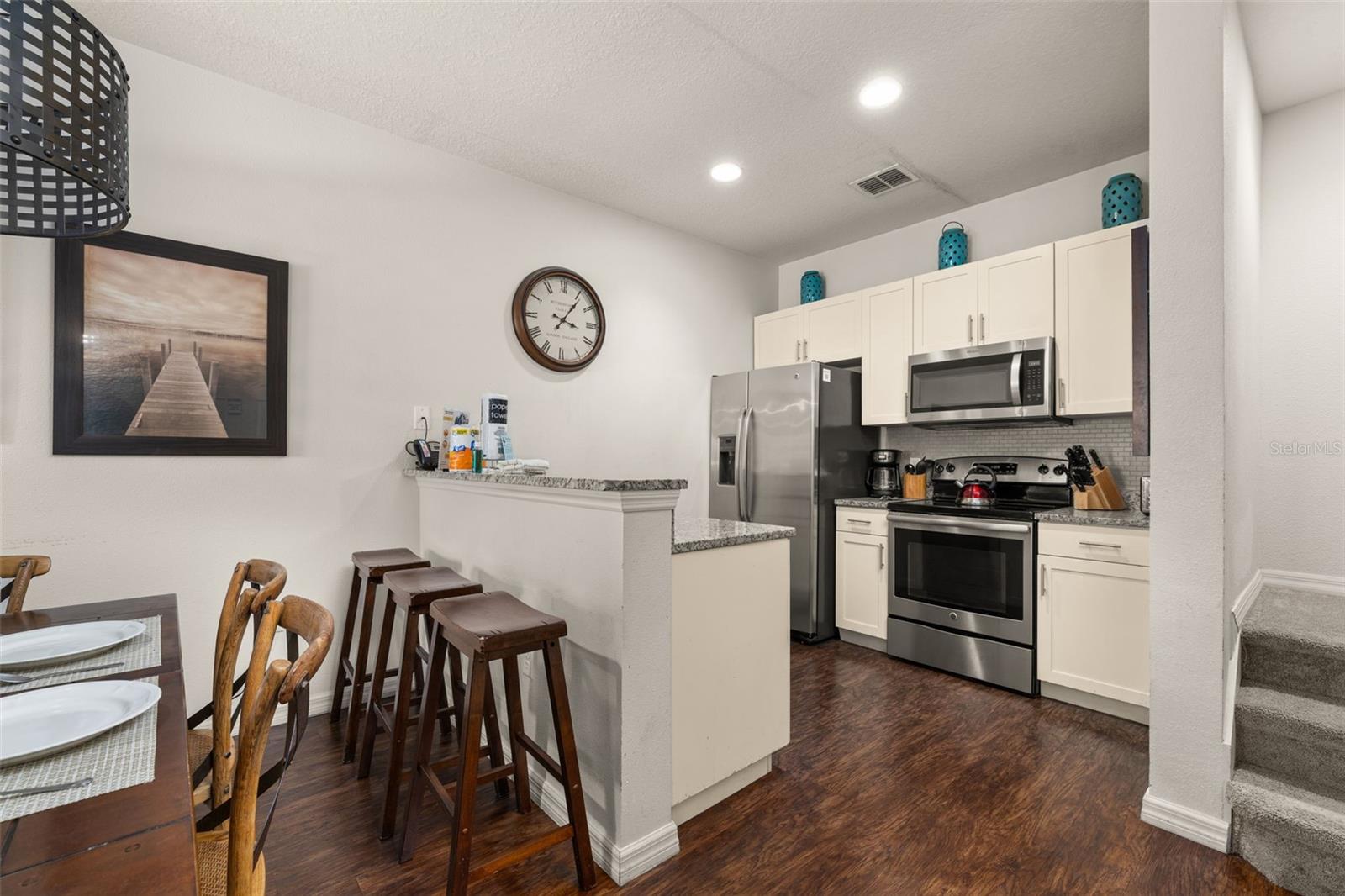 Image 12 of 63 For 2903 Edenshire Way 103