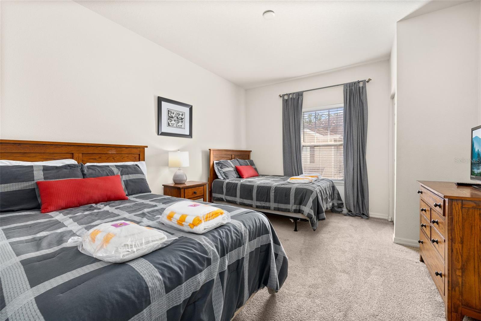 Image 23 of 63 For 2903 Edenshire Way 103