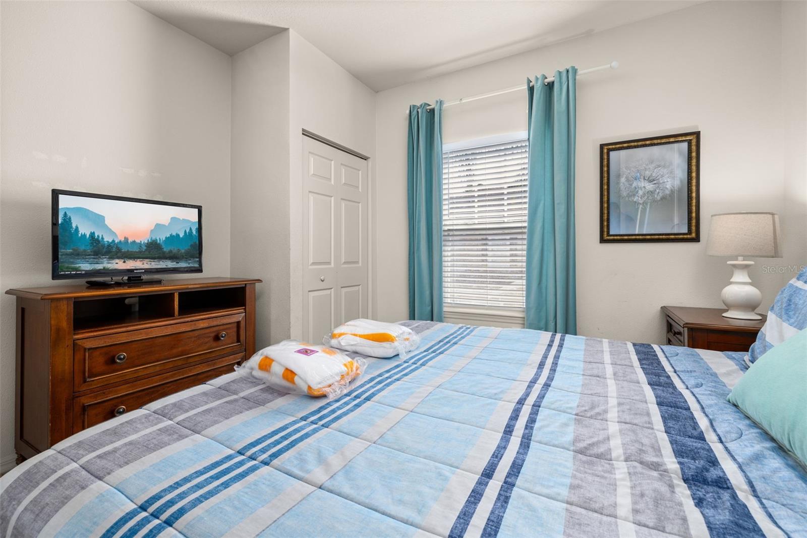 Image 27 of 63 For 2903 Edenshire Way 103