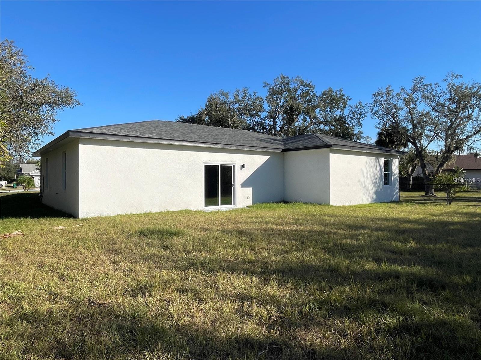 Image 15 of 16 For 12337 Gulfstream Boulevard