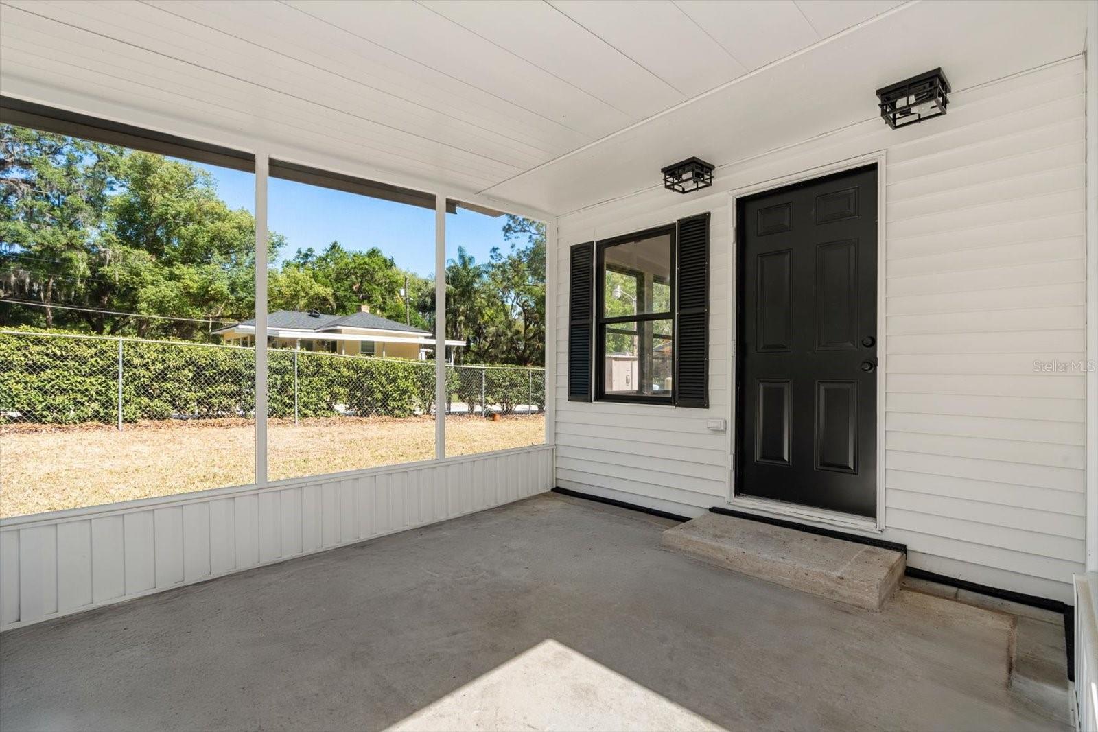 Image 9 of 24 For 112 Mcclendon Street