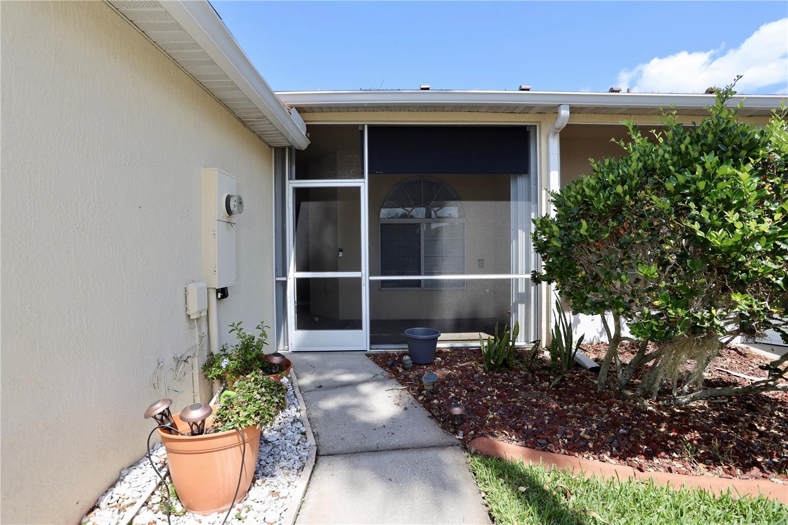 Image 12 of 45 For 127 Club Villas Lane