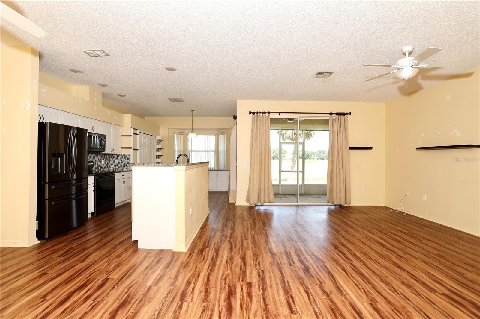 Image 15 of 45 For 127 Club Villas Lane