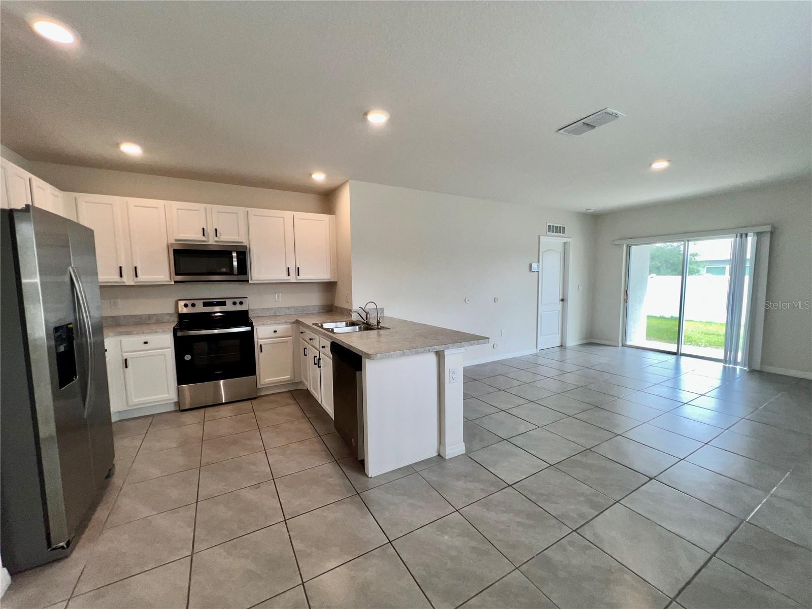Image 9 of 21 For 6760 Huntleigh Hammock Road