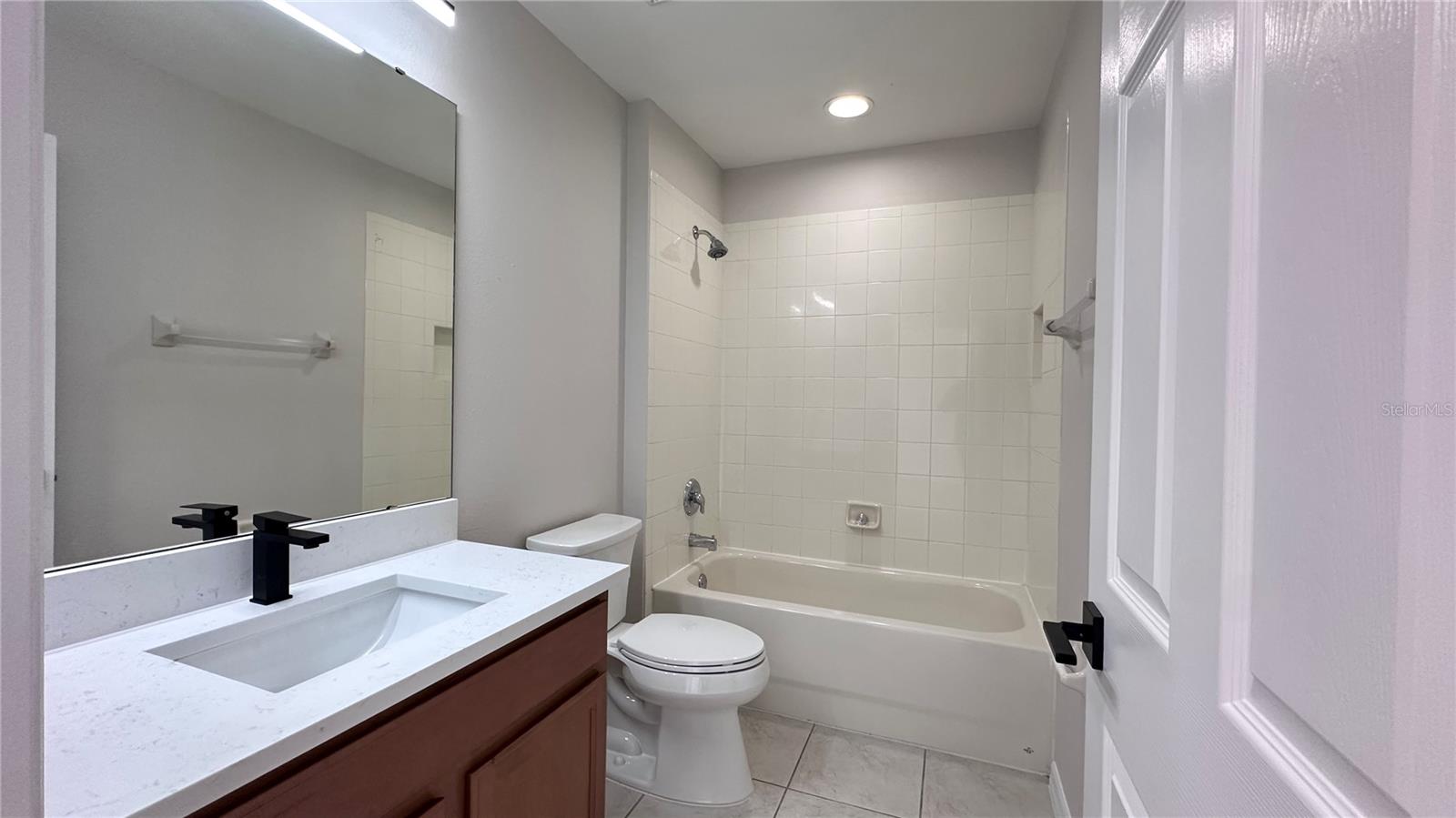 Image 22 of 33 For 4056 Viosca Place