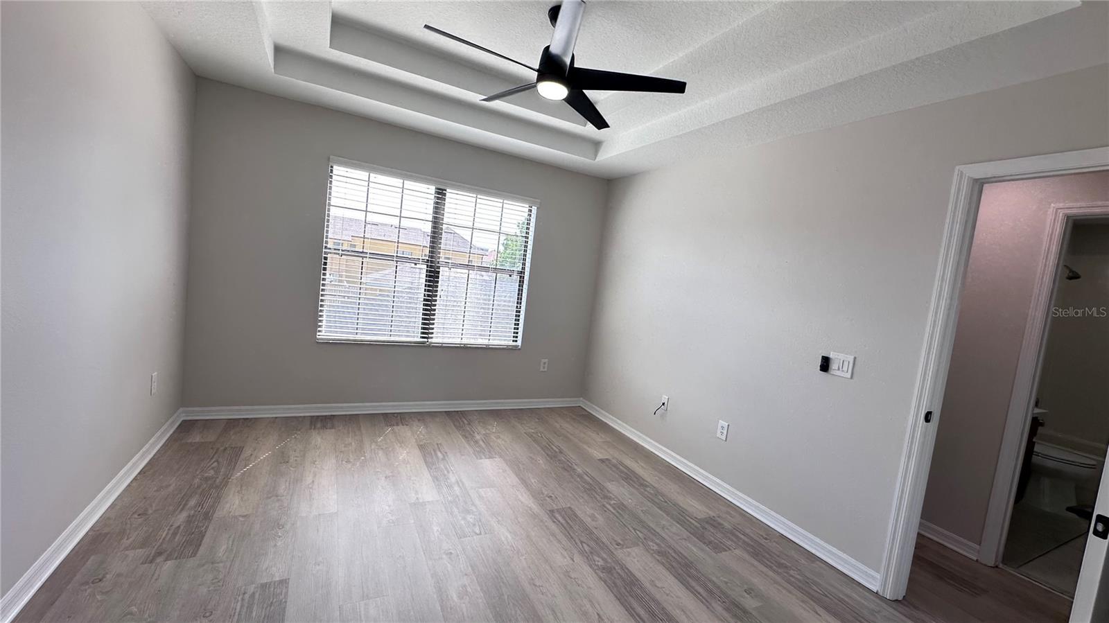 Image 27 of 33 For 4056 Viosca Place