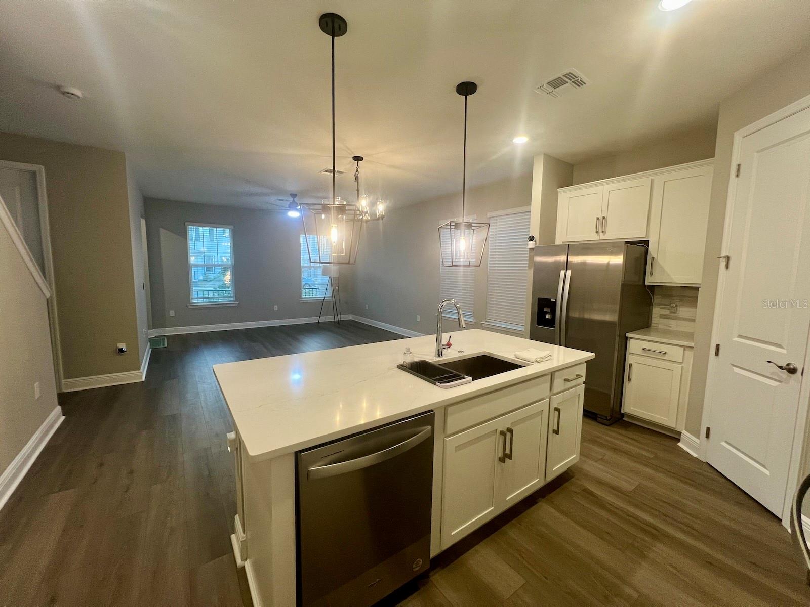 Image 4 of 19 For 12253 Bracco Street