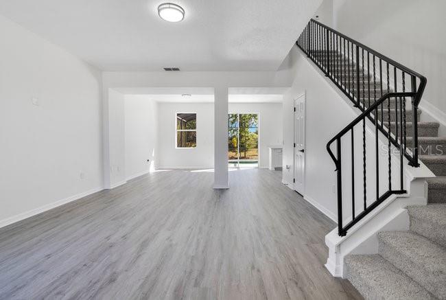 Image 22 of 41 For 227 Sand Ridge Drive