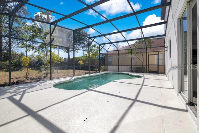 Image 30 of 41 For 227 Sand Ridge Drive