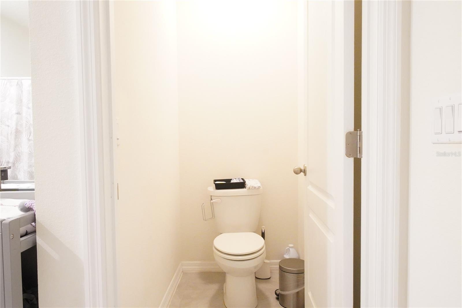 Image 10 of 39 For 9016 Pyrus Street