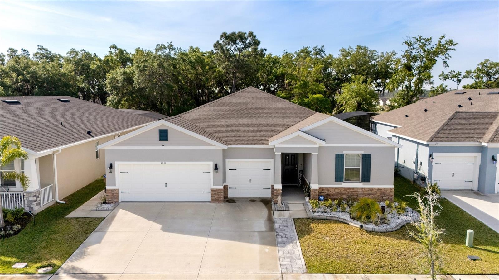 Image 2 of 24 For 1644 Barberry Drive