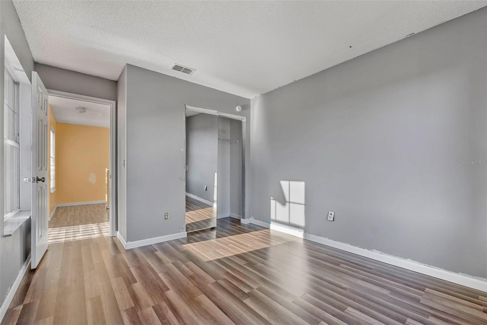 Image 15 of 29 For 638 Kangaroo Drive