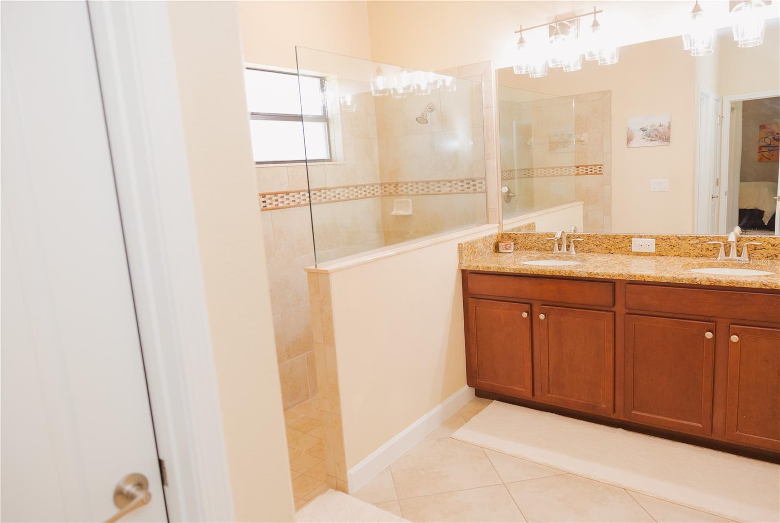 Image 20 of 40 For 1302 Moss Creek Lane