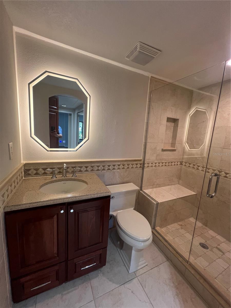 Image 19 of 21 For 664 Lake Villas Drive