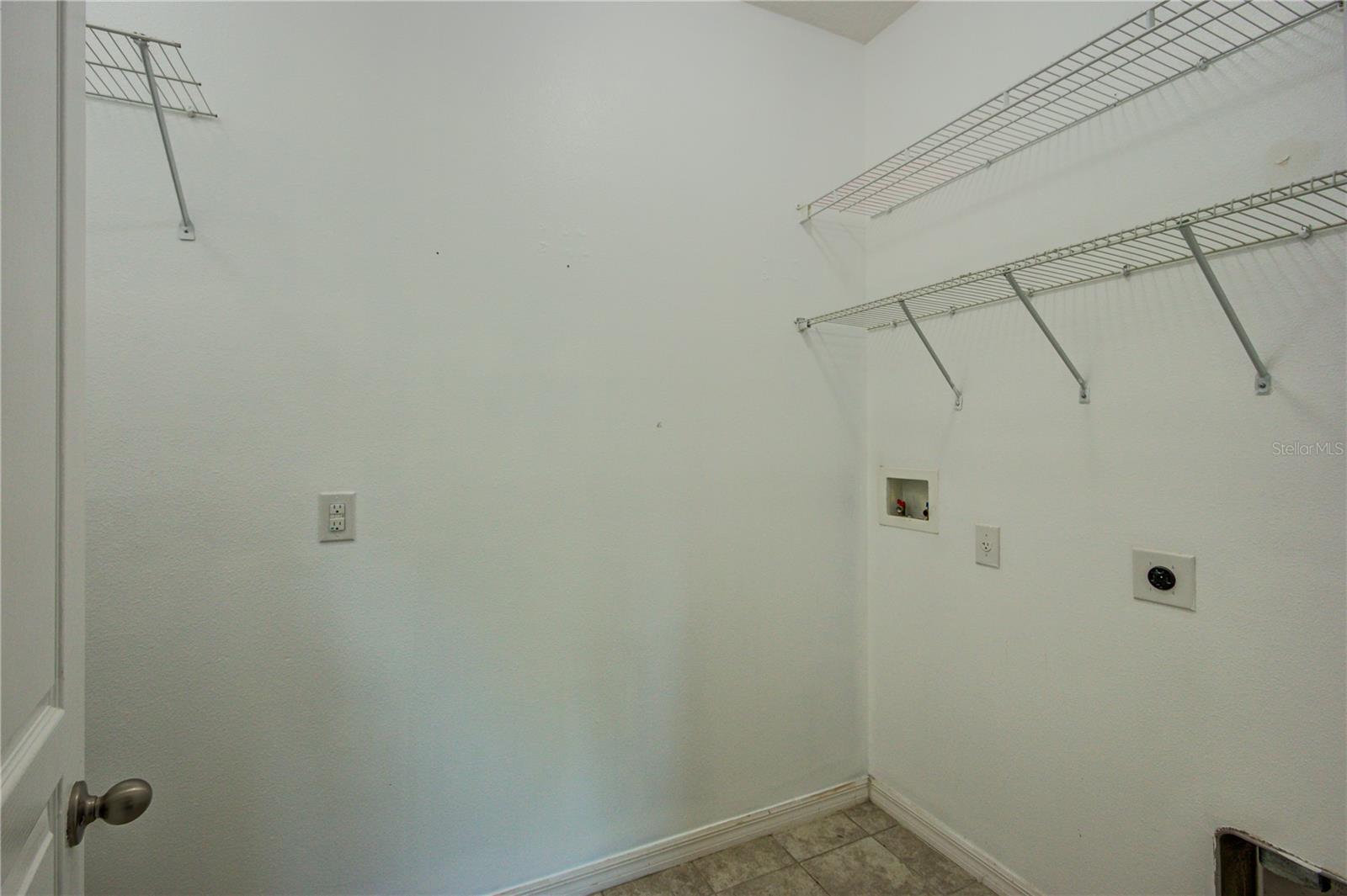 Image 38 of 58 For 5118 Tiber Way