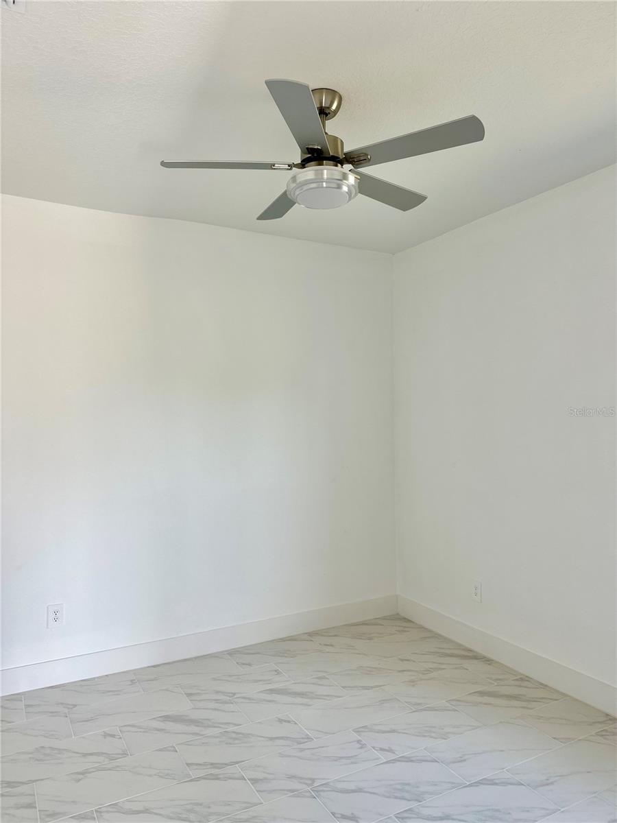Image 8 of 17 For 3135 Lowry Boulevard Se