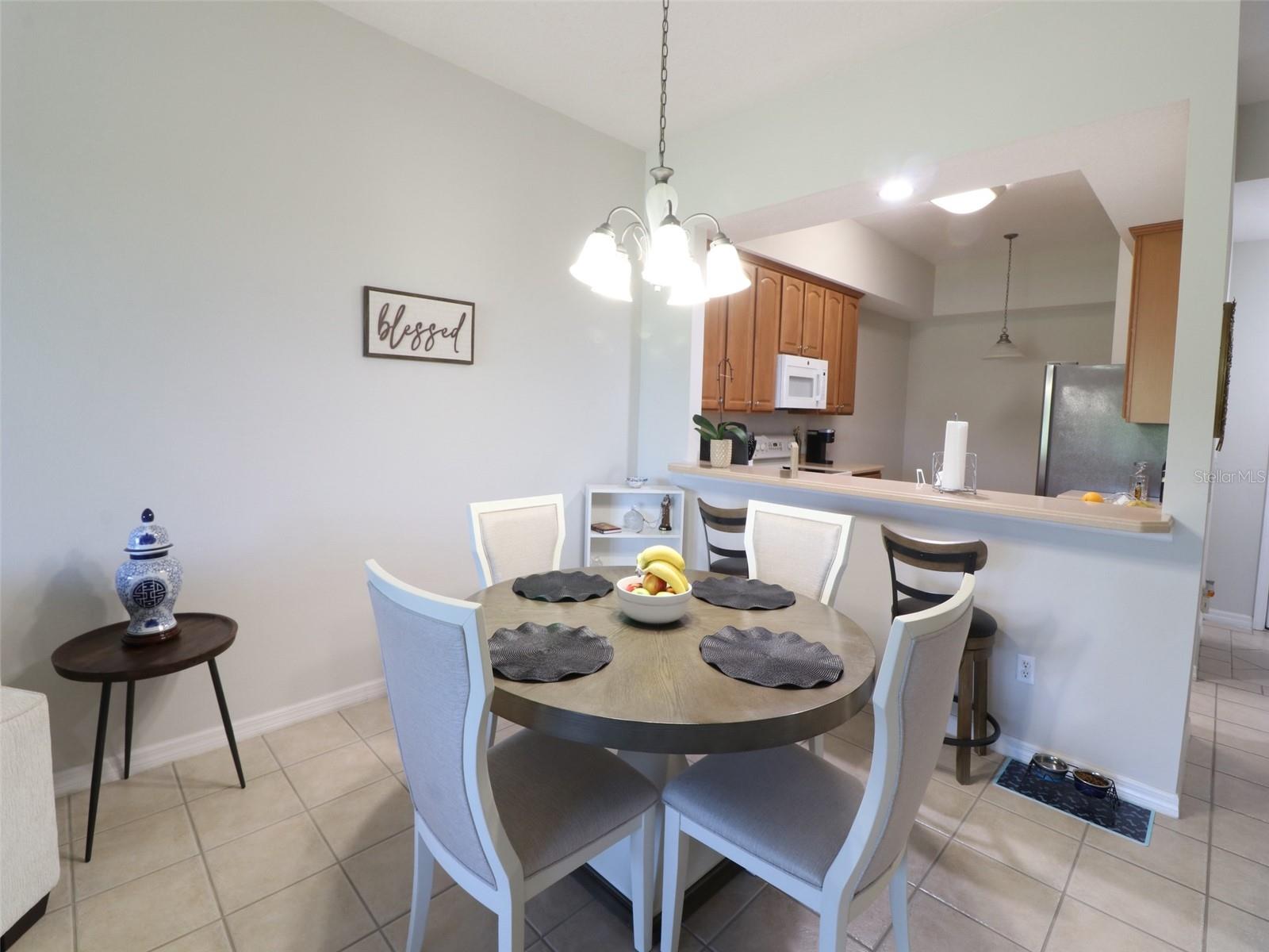 Image 10 of 30 For 9435 Myrtle Creek Lane 304