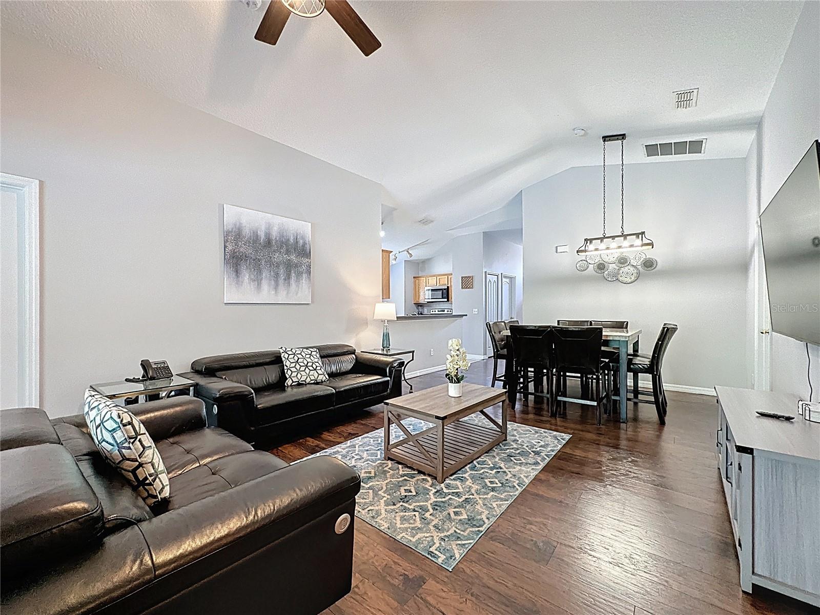 Image 17 of 43 For 661 Sandy Ridge Drive