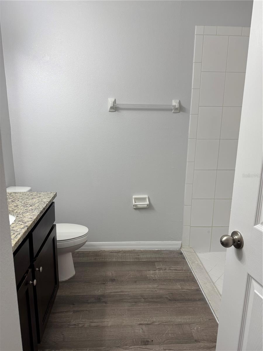 Image 11 of 18 For 284 Gardner Lane, Unit #c