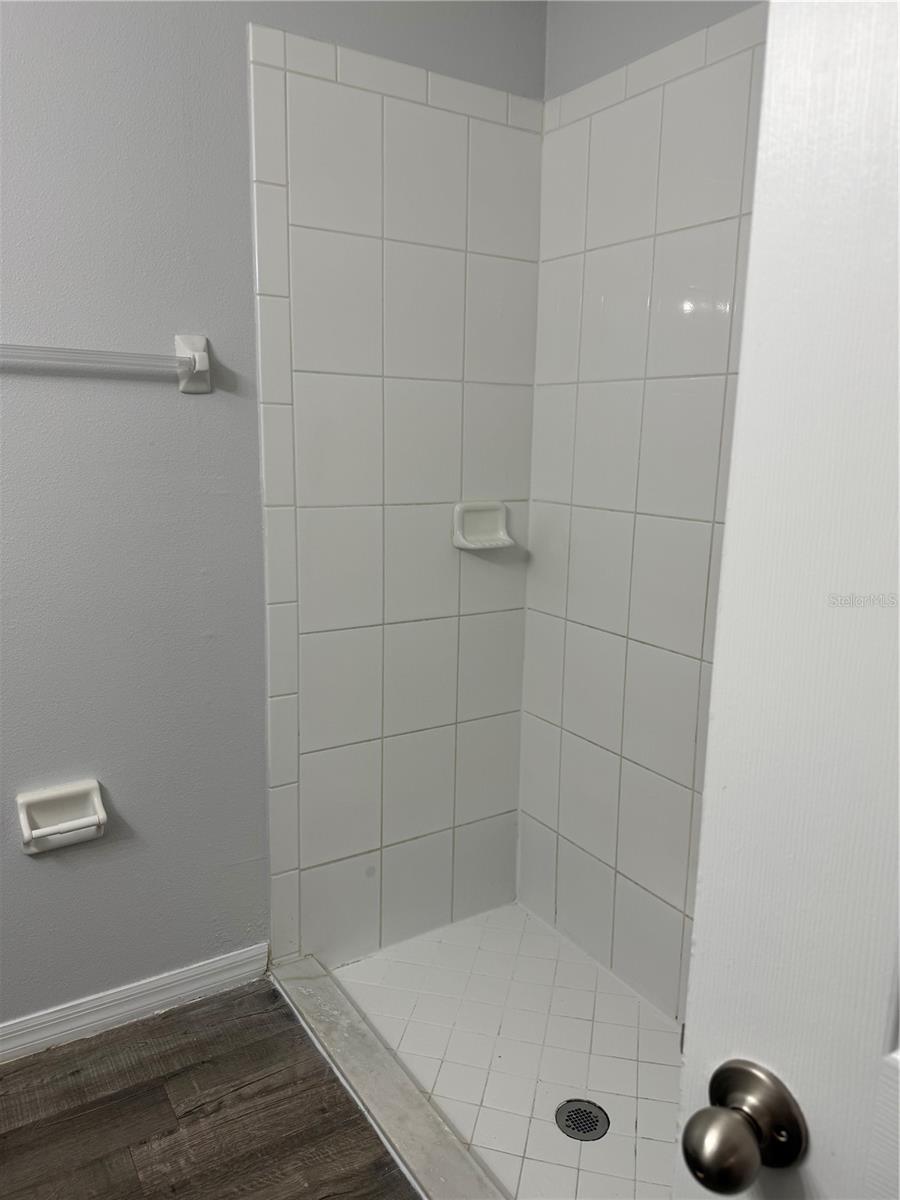 Image 12 of 18 For 284 Gardner Lane, Unit #c