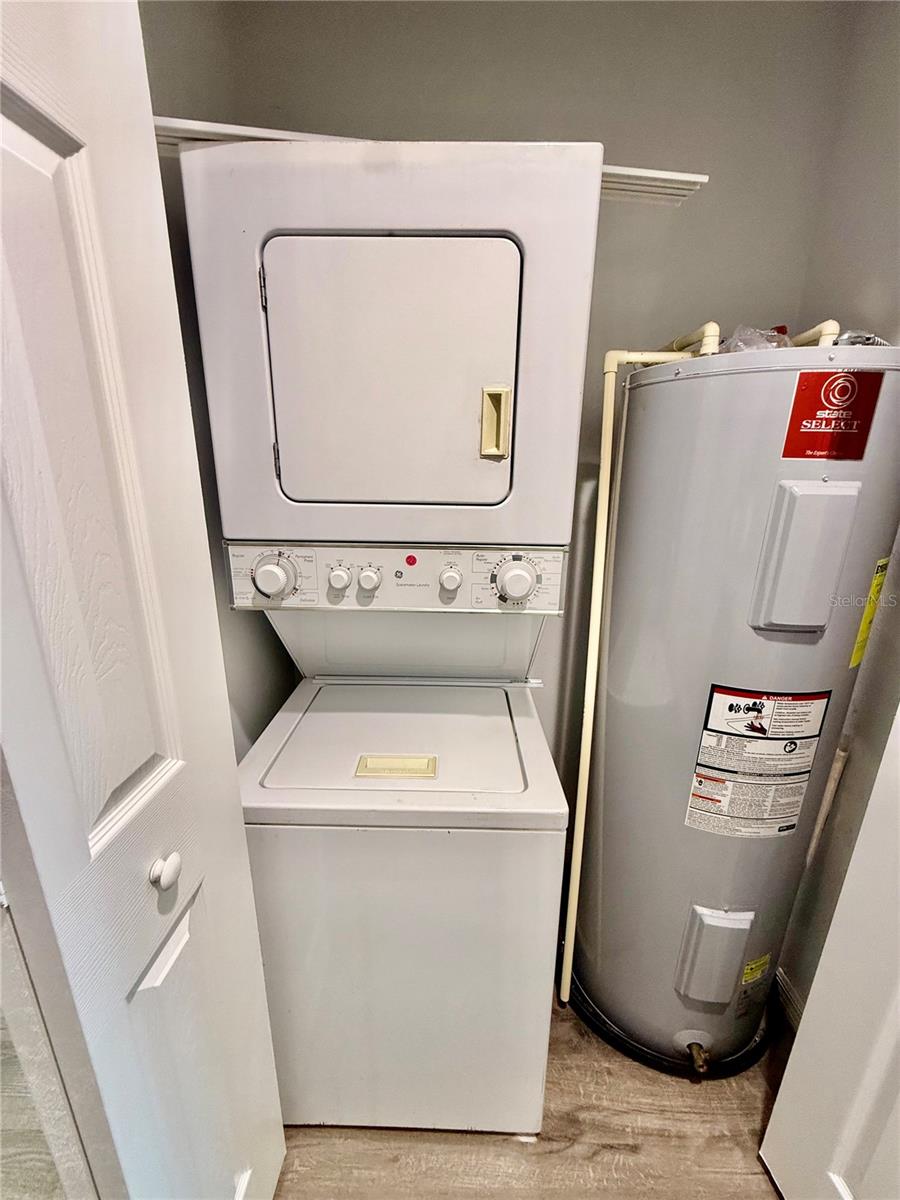 Image 15 of 18 For 284 Gardner Lane, Unit #c