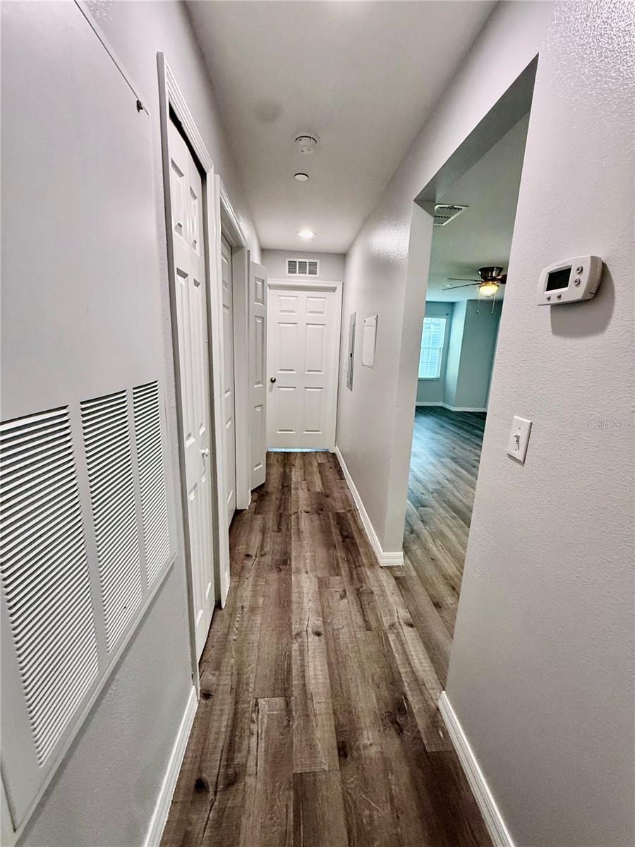 Image 16 of 18 For 284 Gardner Lane, Unit #c