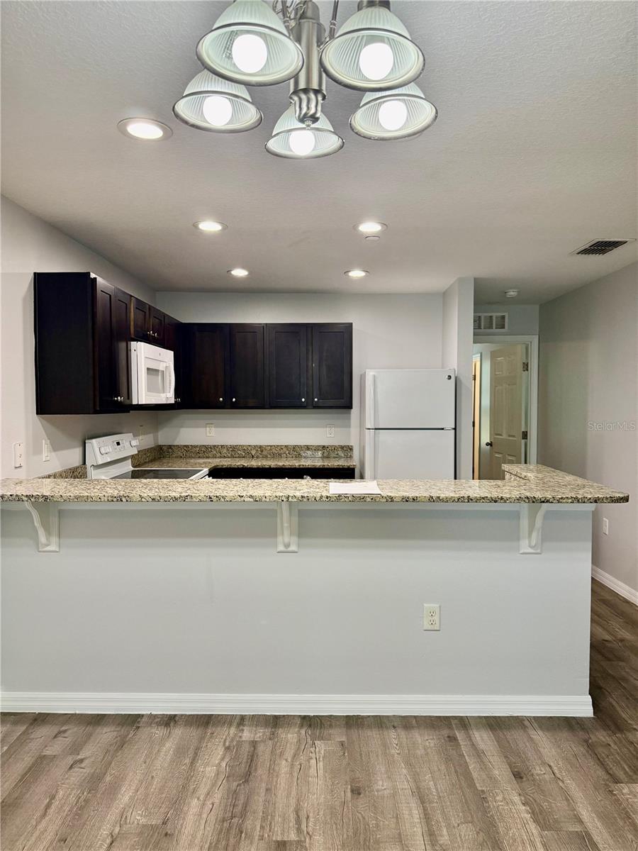 Image 9 of 18 For 284 Gardner Lane, Unit #c