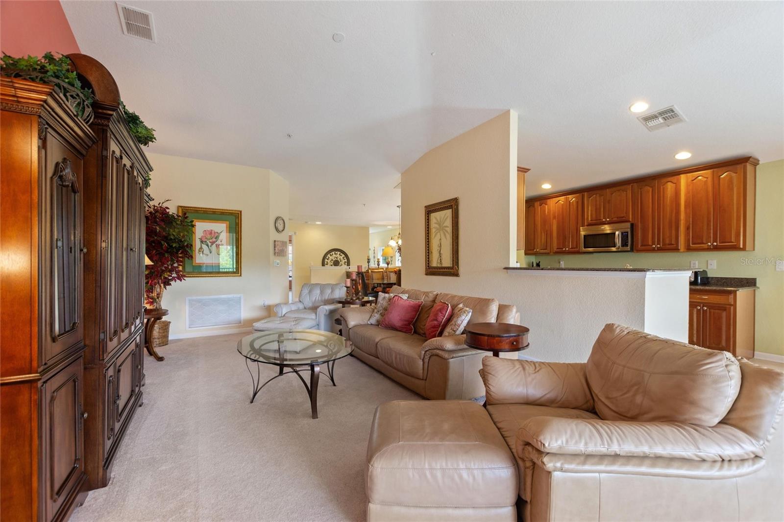 Image 13 of 55 For 8374 Quimby Circle 8374