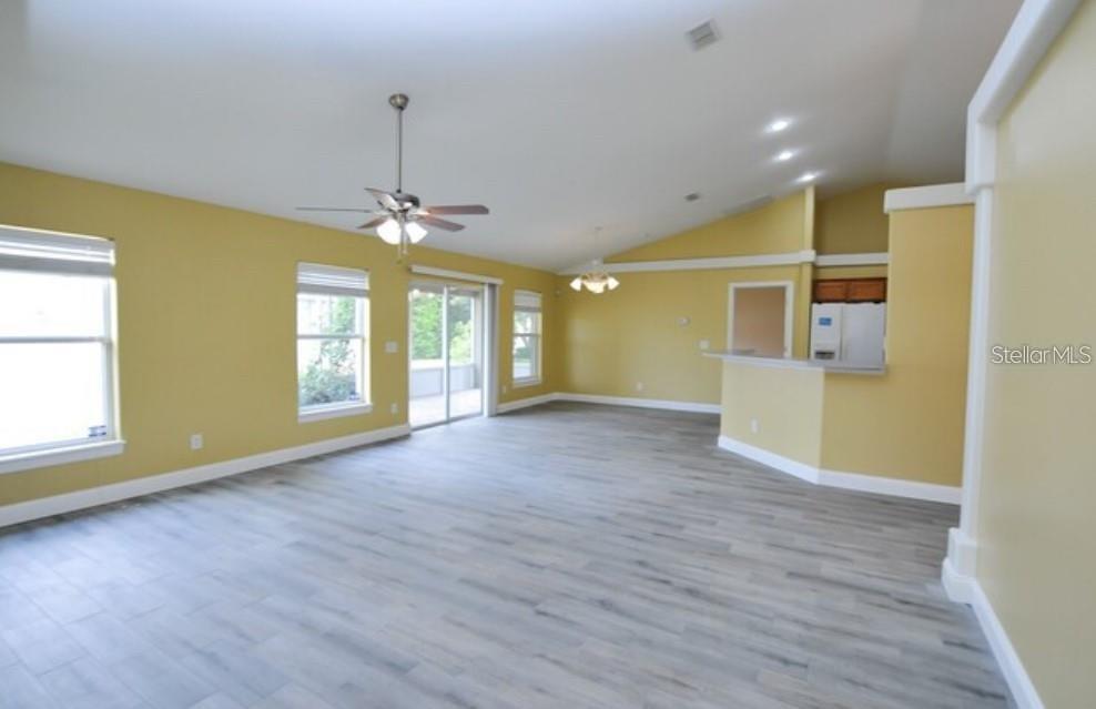 Image 4 of 12 For 3266 Countryside View Drive