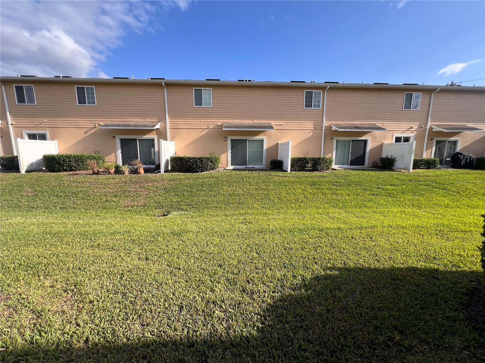 Image 11 of 25 For 10116 Shadow Leaf Court