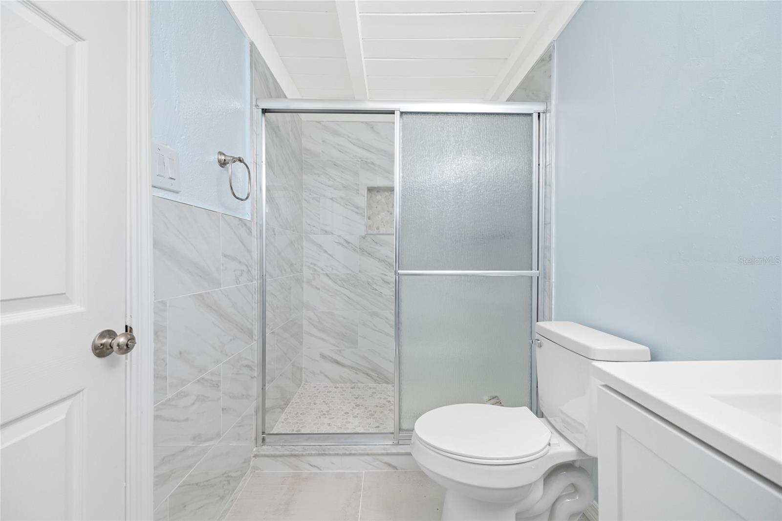 Image 15 of 29 For 3728 19th Street E