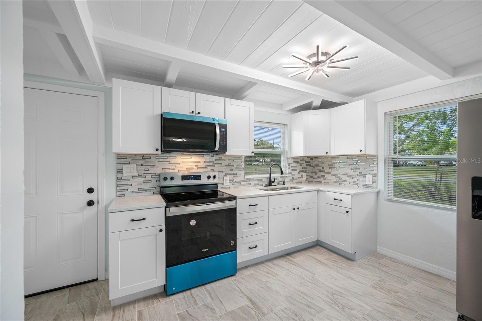 Image 6 of 29 For 3728 19th Street E
