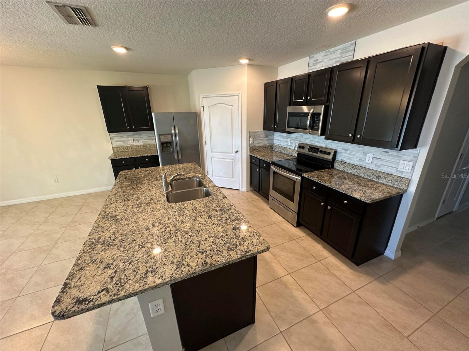 Image 12 of 30 For 2439 White Lilly Drive