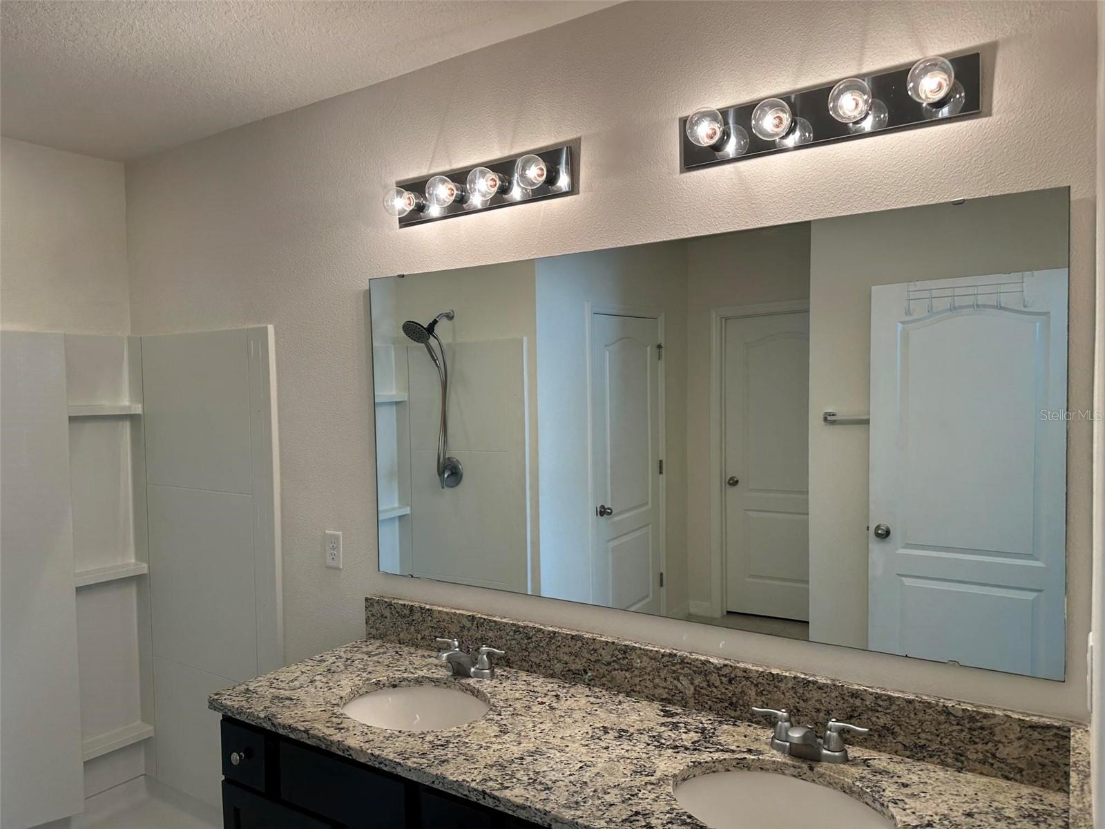 Image 14 of 30 For 2439 White Lilly Drive
