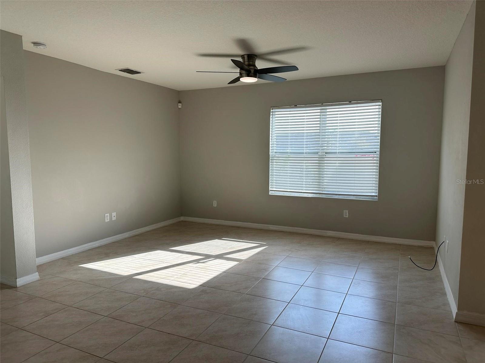 Image 6 of 30 For 2439 White Lilly Drive
