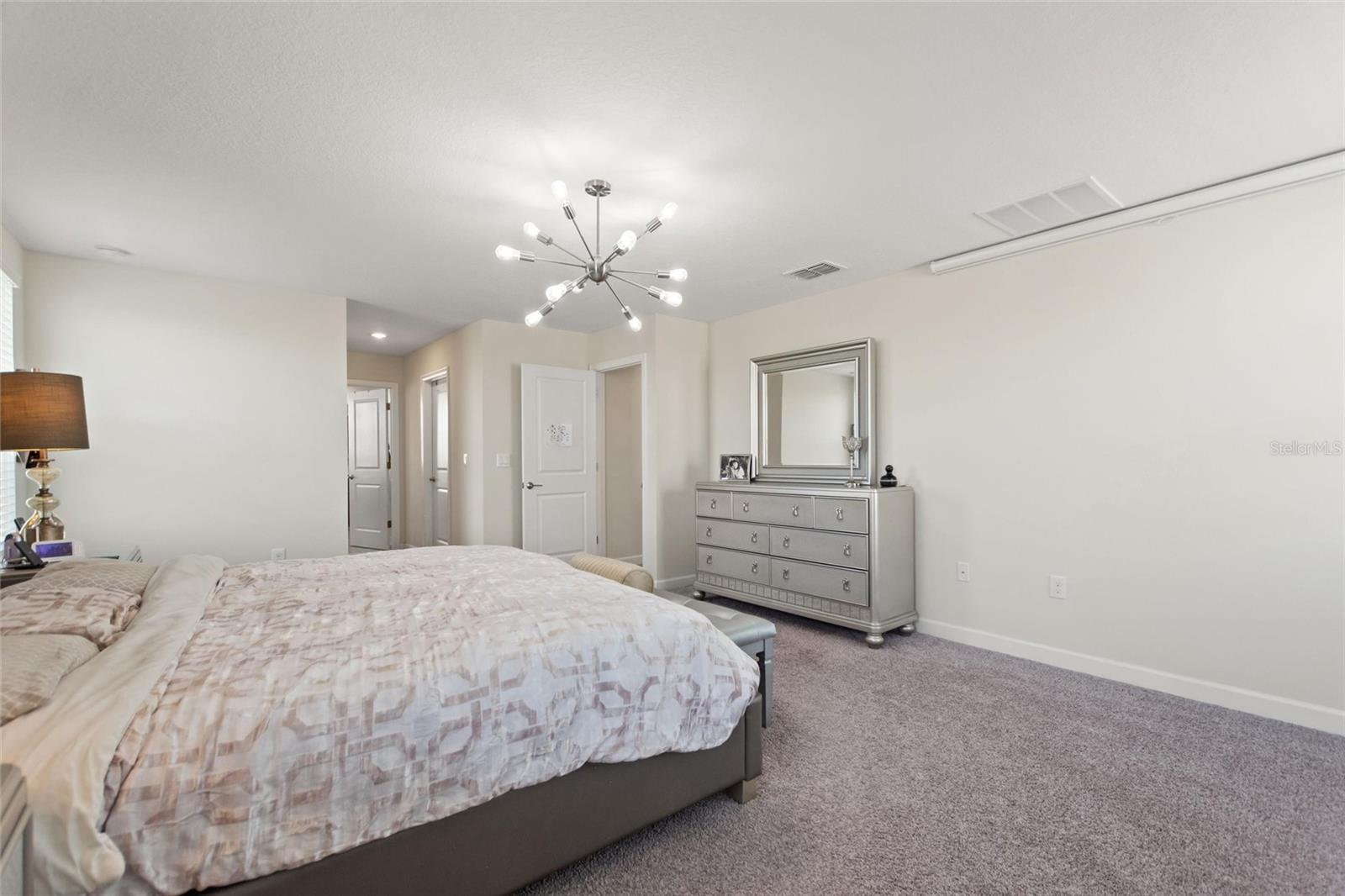 Image 21 of 76 For 1443 Bunker Dr