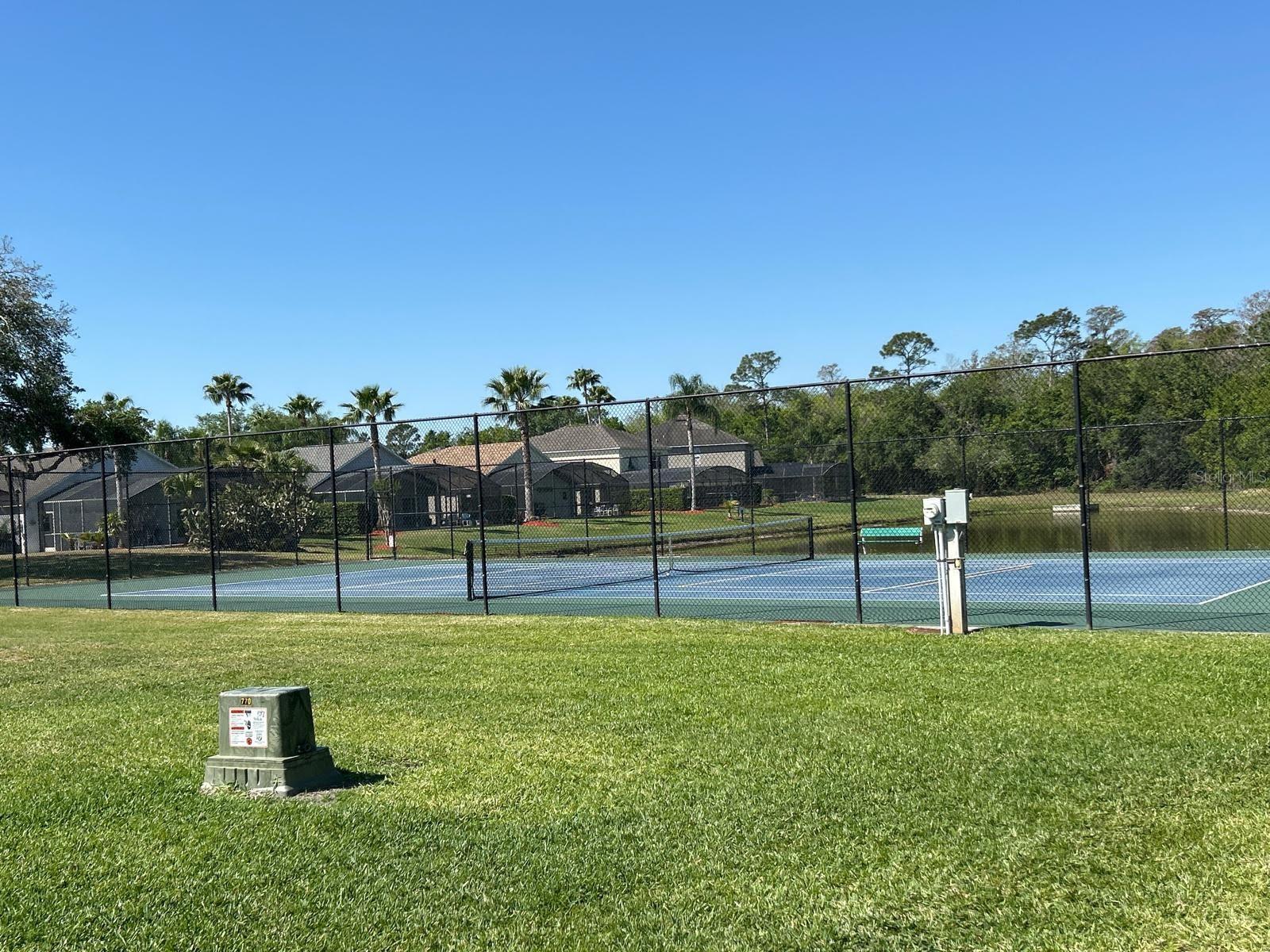 Image 9 of 24 For 1019 Lake Berkley Drive