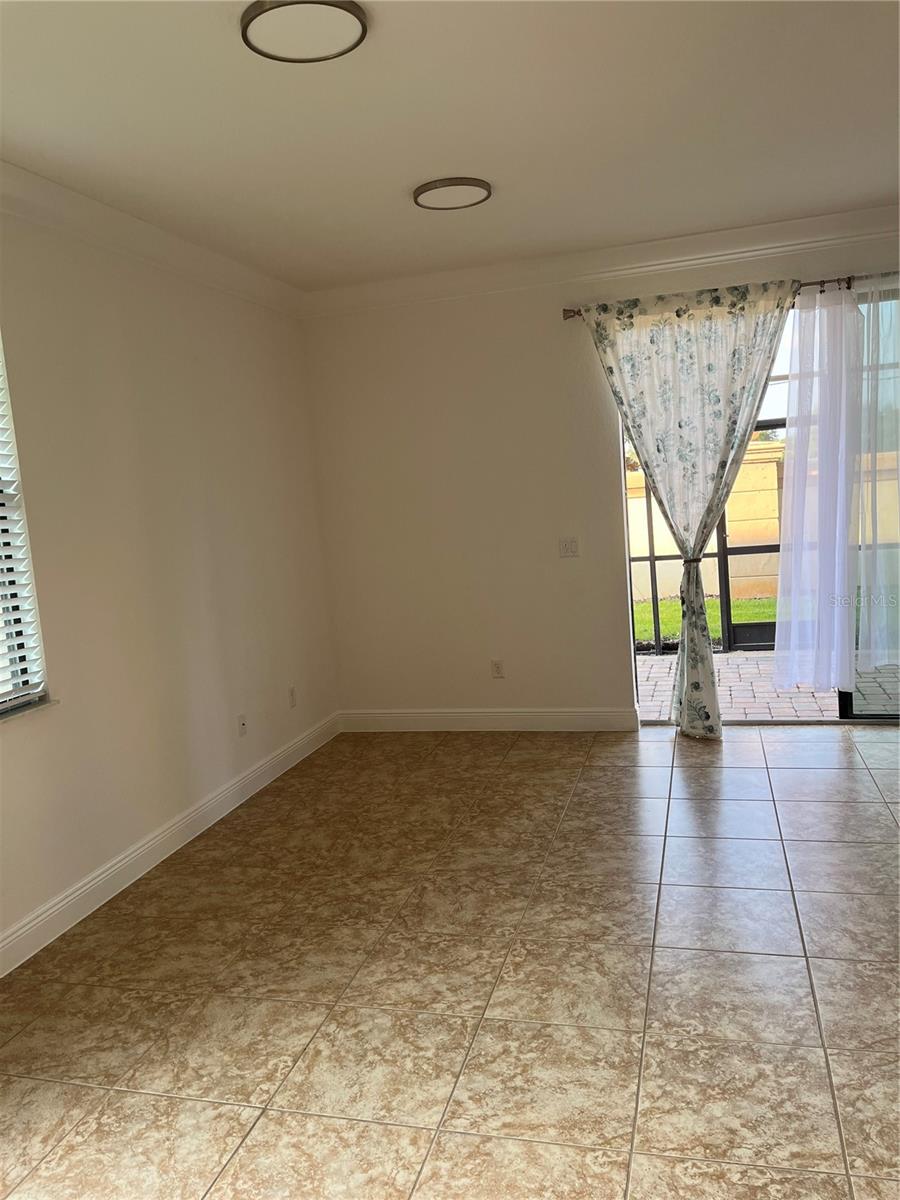 Image 10 of 11 For 8064 Prestbury Drive