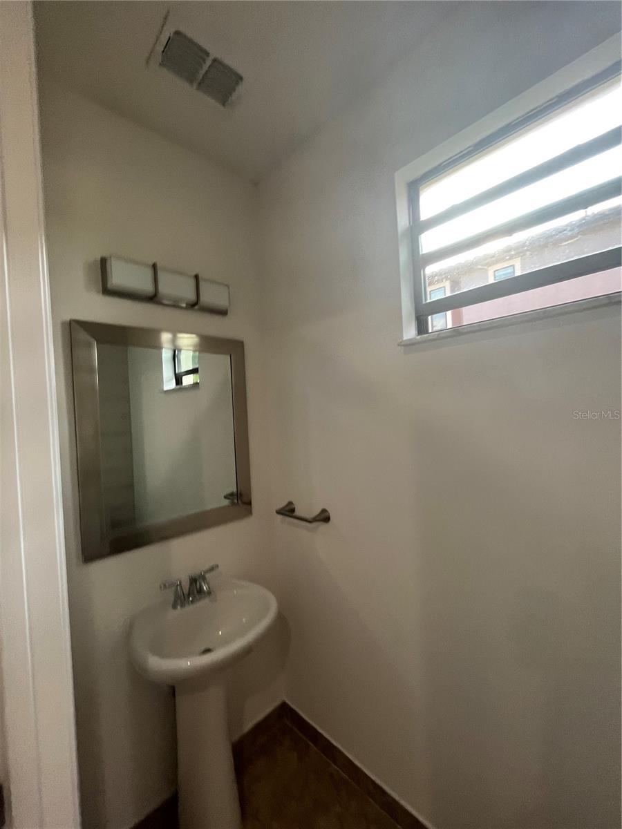 Image 4 of 11 For 8064 Prestbury Drive