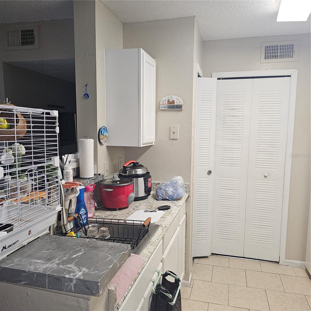 Image 10 of 19 For 2130 Cascades Boulevard 108