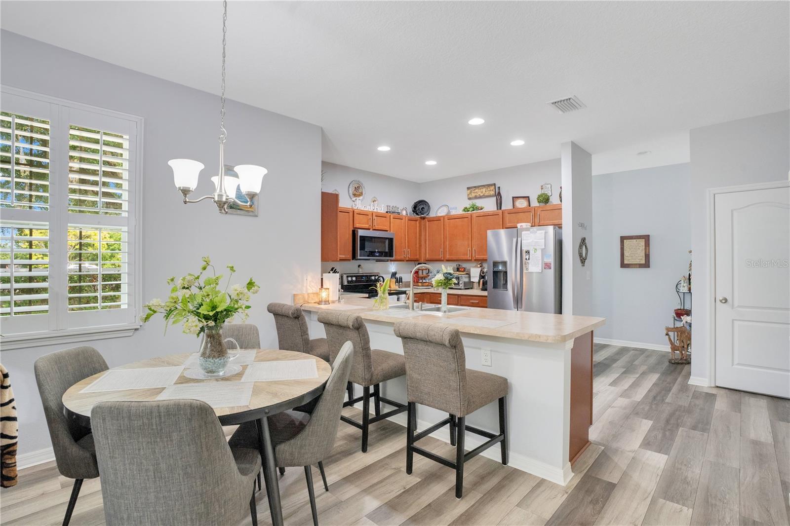 Image 5 of 24 For 1773 Barton Towne Circle
