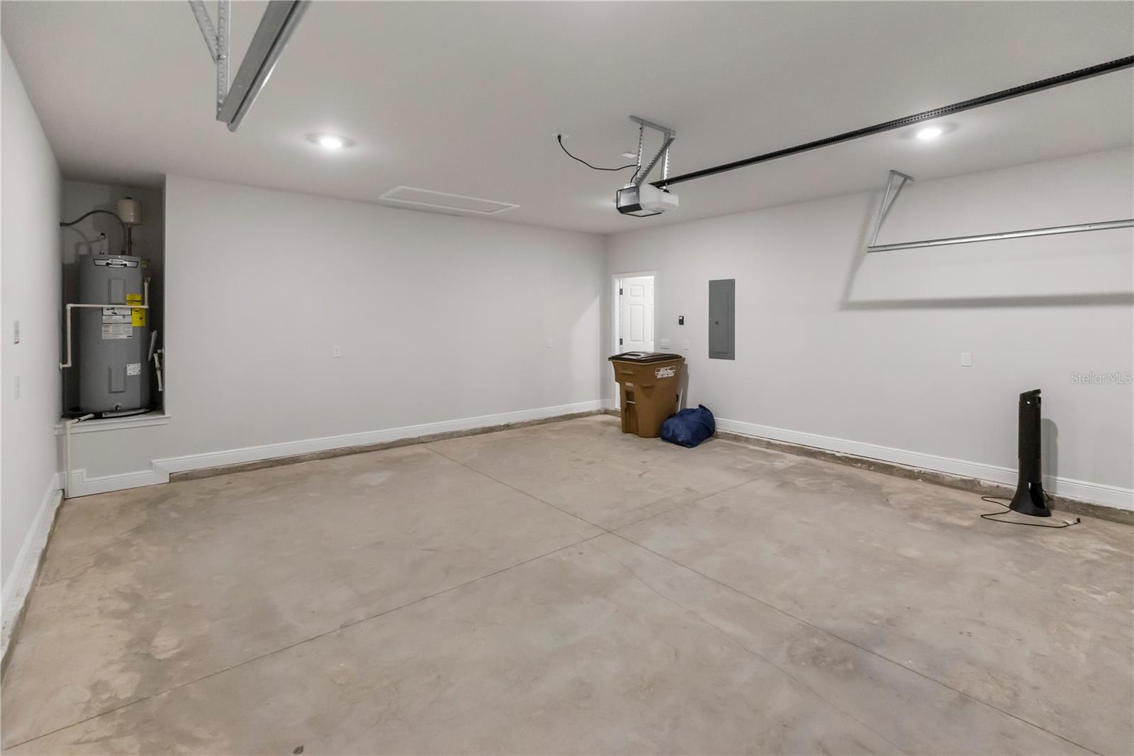 Image 40 of 44 For 512 Vermilion Circle