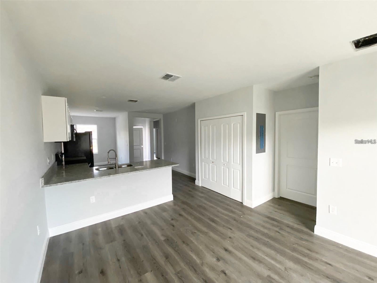 Image 2 of 12 For 612 Bluebill Court A