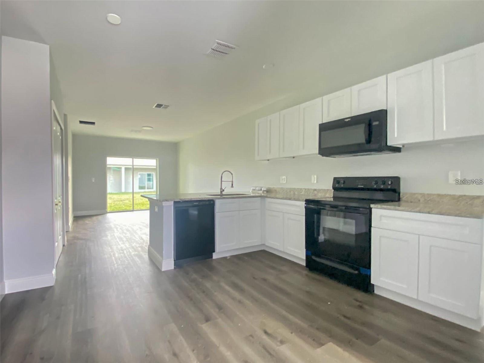 Image 3 of 12 For 612 Bluebill Court A